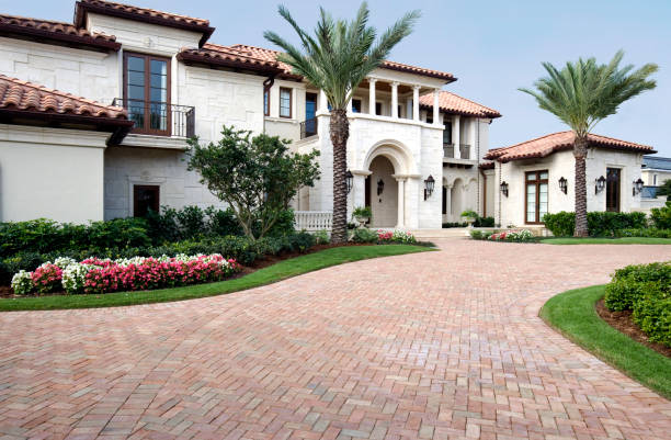 Trusted Downers Grove, IL Driveway Pavers Experts